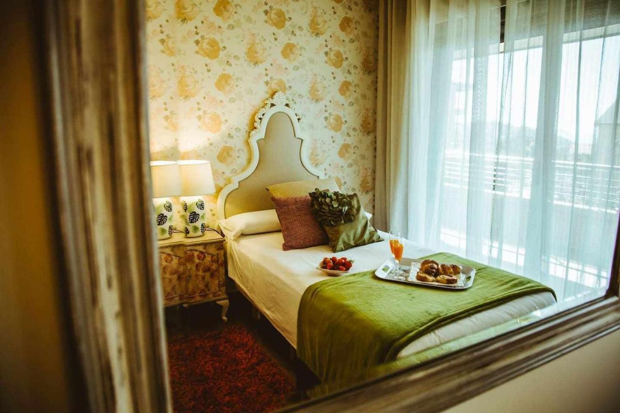 Villa Montalvo 桑亨霍 外观 照片
